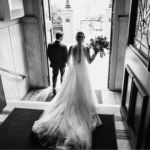 Untamed Petal Overskirt - Picture 3 of 4